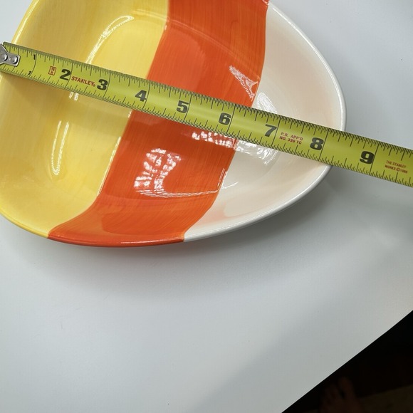 Vintage Halloween Party Platter Candy Corn Nesting set of 3 Ceramic bowls. - Picture 7 of 10